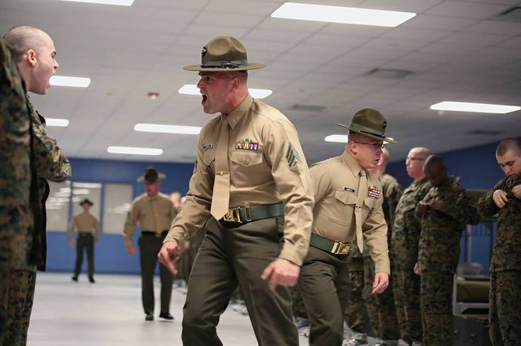 marine-drill-instructor