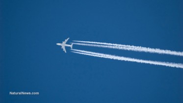 Airplane-Blue-Sky-Chemtrail-Vapor-Trail-Fly