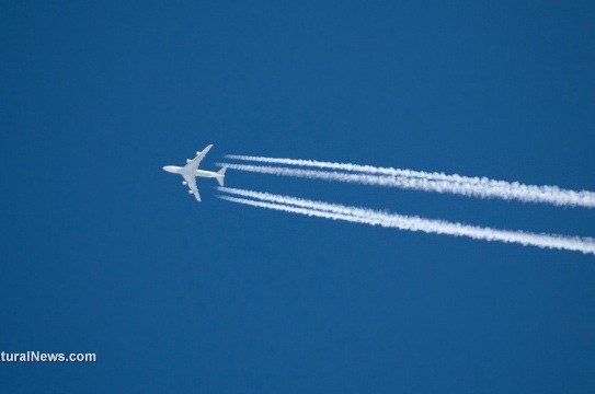 Airplane-Blue-Sky-Chemtrail-Vapor-Trail-Fly