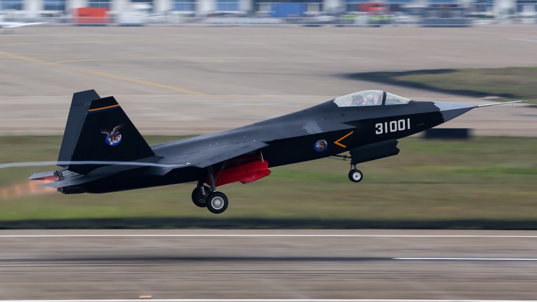 China-Shenyang-J-31-Lockheed-Martin-F-35-knockoff-clone