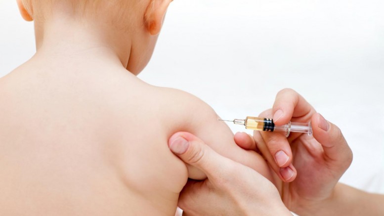 Baby-Vaccine-Shot-2