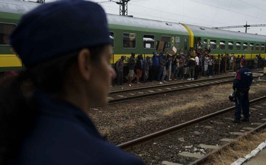 syrian_refugees_strike_at_the_platform_of_budapest_keleti_railway_station._refugee_crisis._budapest_hungary_central_europe_4_september_2015._2-e1472752982274