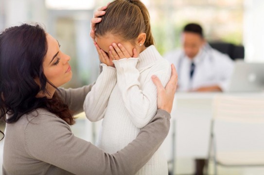 Child-Crying-Sad-Hospital