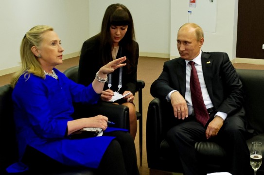 hillary-clinton-putin